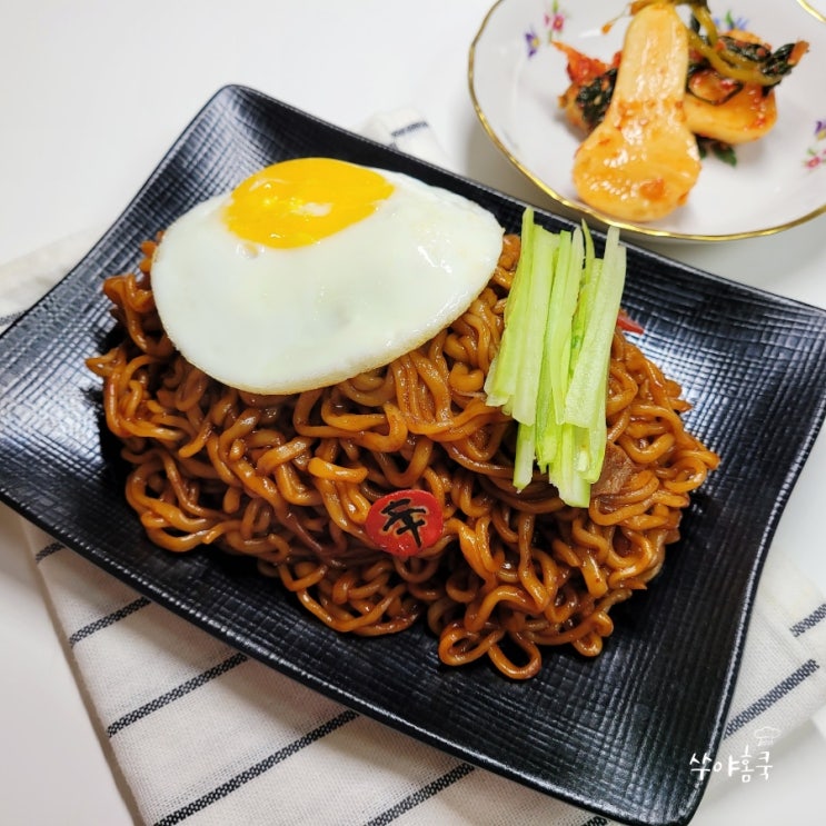 짜파게티 맛있게 끓이는법 신라면볶음면 짜파게티 조합 신볶게티 신파게티 만들기 짜파게티 맛있게 끓이는법 신라면볶음면 짜파게티 조합 신볶게티 신파게티 만들기