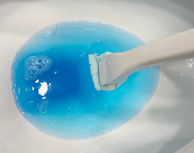  화장실 변기 찌든때 청소 쉽게 해요