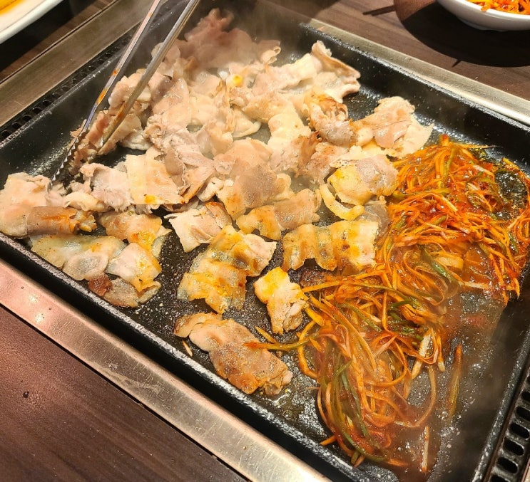 온천천 진국명가_ 철판파삼겹이 맛있는 부산 동래 밥집