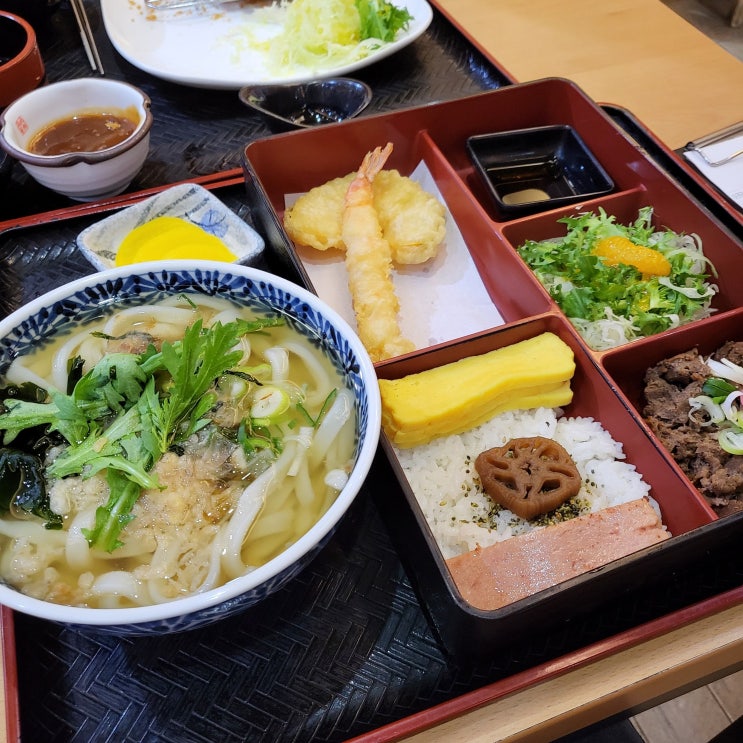  울산 삼산 맛집 : 쫄깃한 일본 정통 사누키 수타우동 아키라