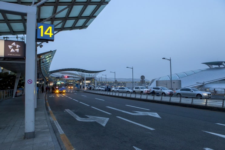 해외입국자 인천공항 입국 검역정보 사전입력시스템 시작. 검역 빨라질까? 해외입국자 인천공항 입국 검역정보 사전입력시스템 시작. 검역 빨라질까?