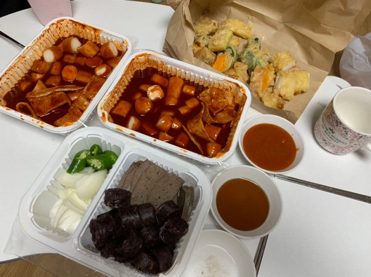 좌동 분식 맛집!! "소소분식" 불금엔 떡볶이 헤헷~~떡볶이, 순대, 튀김의 조합은 천하무적!! 좌동 분식 맛집!! "소소분식" 불금엔 떡볶이 헤헷~~떡볶이, 순대, 튀김의 조합은 천하무적!!