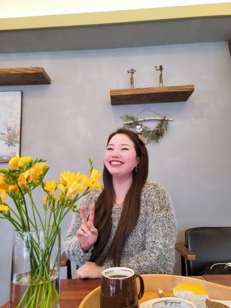 안산이동카페 생화와 들백꽃차