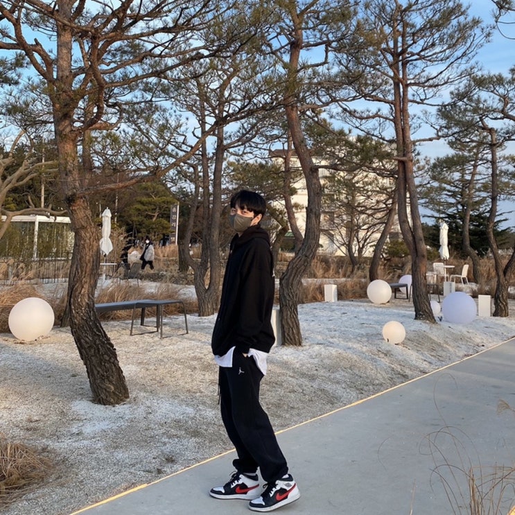  당일치기 강릉여행 : 강릉 현지인이 추천해준 카페, 맛집!(신리광장, 디오슬로, 엔드투앤드, 애시당초)