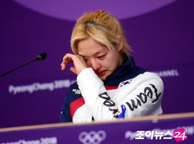 4년 전의 평창올림픽 팀 추월 준준결승 중계방송을 다시 소환하는 것은 또 다른 마녀사냥의 우려, 배성재 아나운서, 김보름