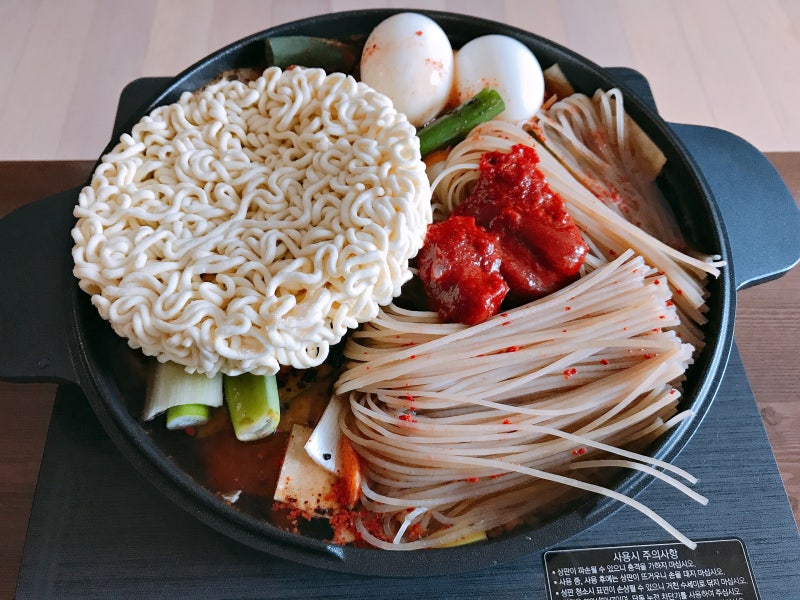 편스토랑 류수영 즉석떡볶이 만들기 짜장가루 떡볶이 레시피
