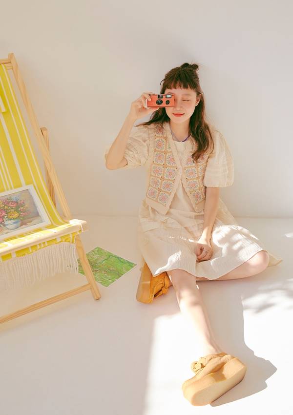 배우 공효진, 다가올 봄으로 먼저가 여행의 기대감과 설렘으로 스타일 완성 배우 공효진, 다가올 봄으로 먼저가 여행의 기대감과 설렘으로 스타일 완성