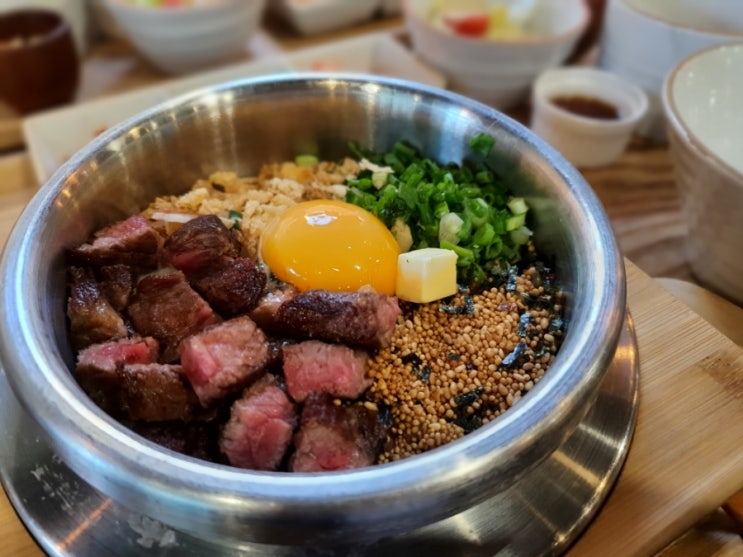  부산 서면 삼정타워 밥집 솥이랑 | 소고기 솥밥, 전복 솥밥, 새우튀김