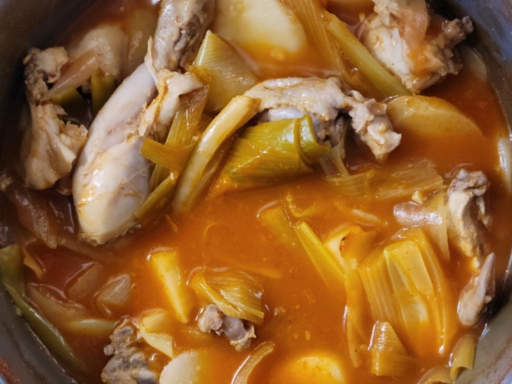 초간단 닭볶음탕 조리해서 먹기! 초간단 닭볶음탕 조리해서 먹기!
