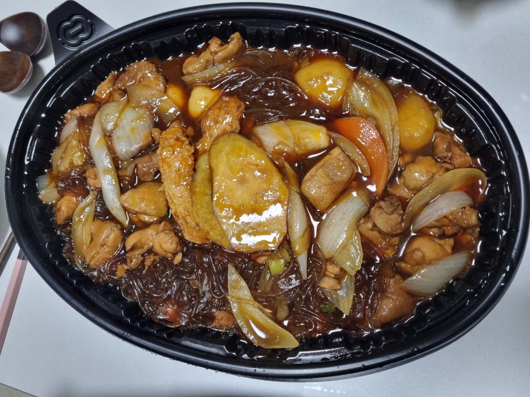  [안양/인덕원맛집] 두마리찜닭 두찜에서 까만찜닭 당면추가 저녁 식사 후기
