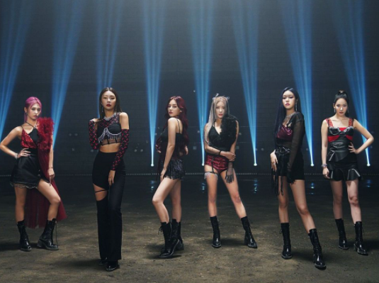 모모랜드 MOMOLAND 멤버소개 야미야미 러브 뮤직비디오 니티나타샤 인스타 사진