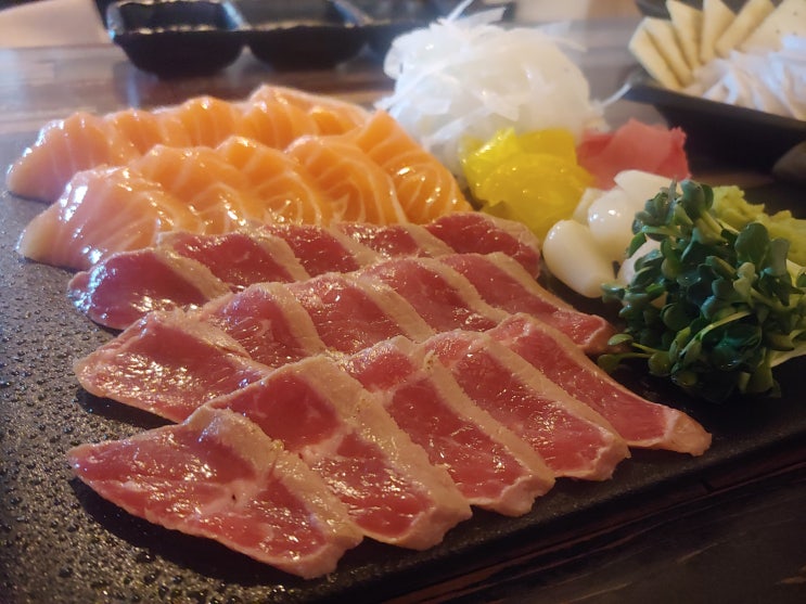  [암사역 맛집] 이자카야 와카노키친에서 연어가 녹았다