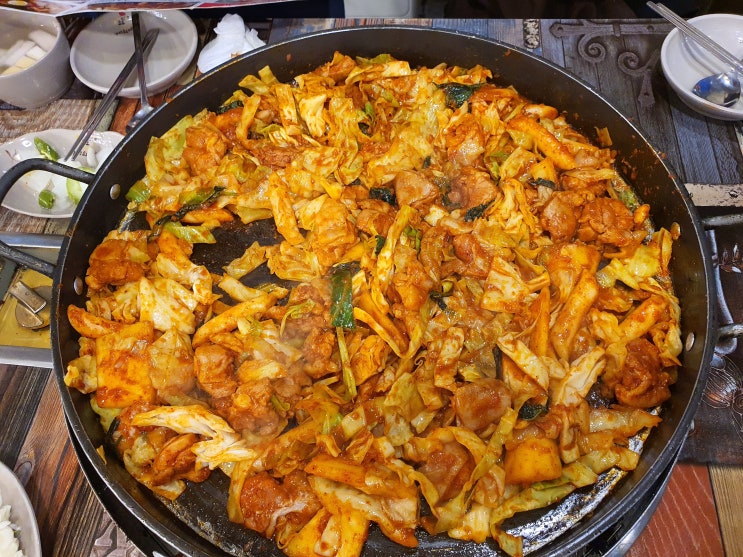  남이섬 닭갈비 맛집 꼬꼬 춘천 닭갈비