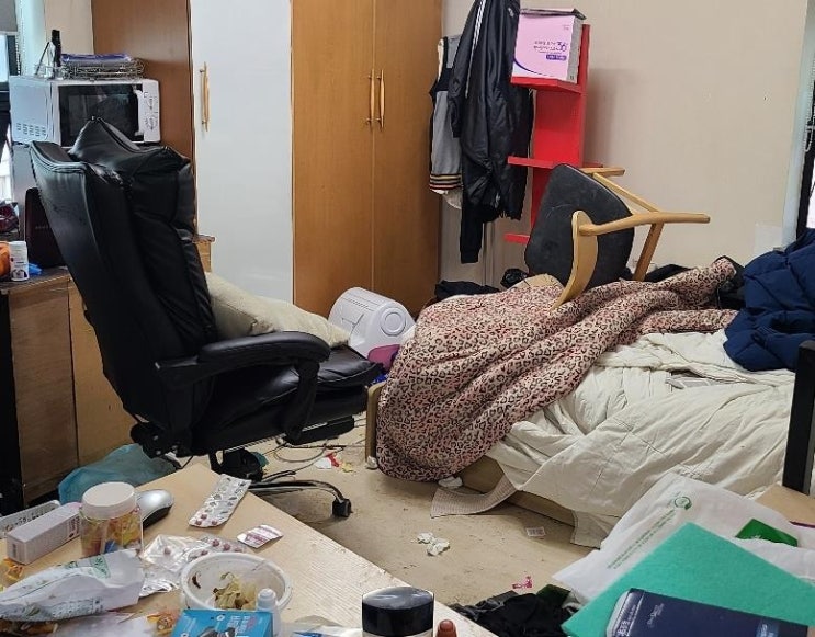 4050 중년남 덮치는 고독사…5년간 2735명 고립속 생 마감 4050 중년남 덮치는 고독사…5년간 2735명 고립속 생 마감