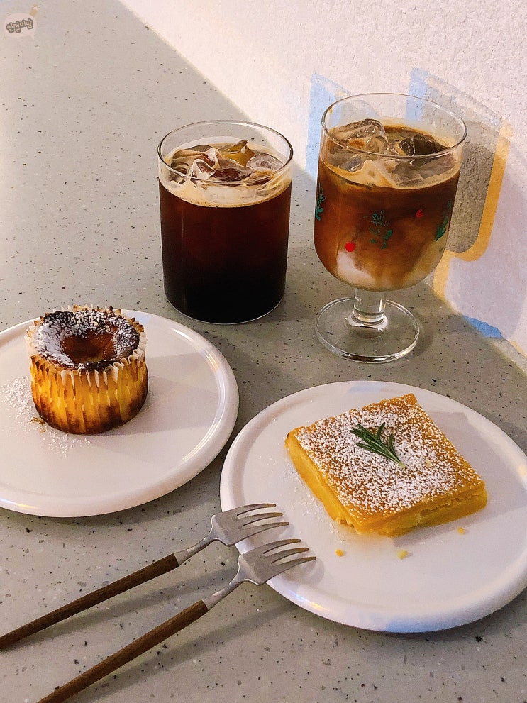  삼전동 카페 [톤앤톤 커피] t.a.t coffee