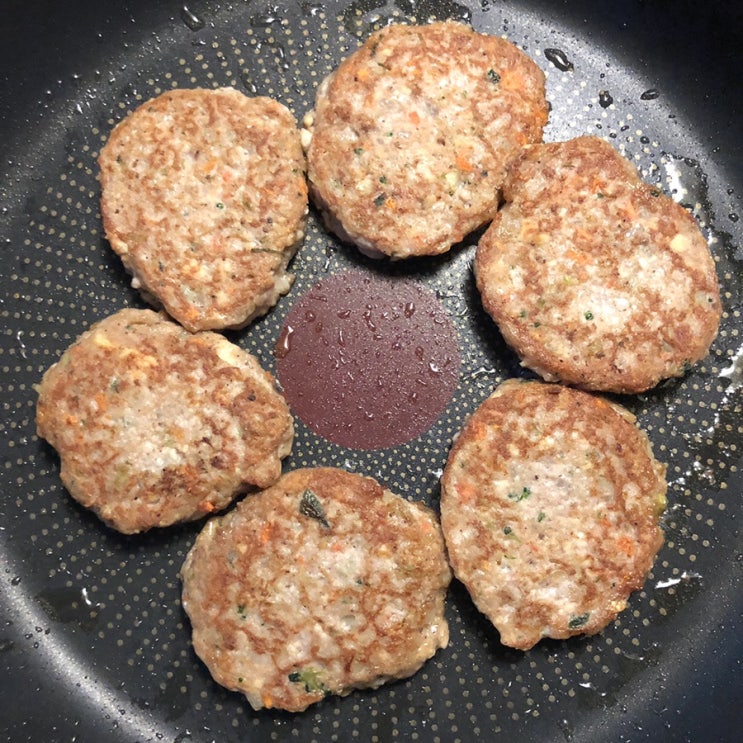  고기 없어도 충분히 맛있는 두부 동그랑땡 만드는 방법