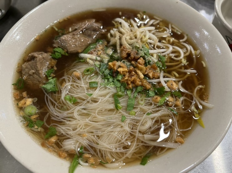  [연남동] 소이연남 본점 주말 오픈 웨이팅 후기 (똠얌쌀국수&얇은면 비교)