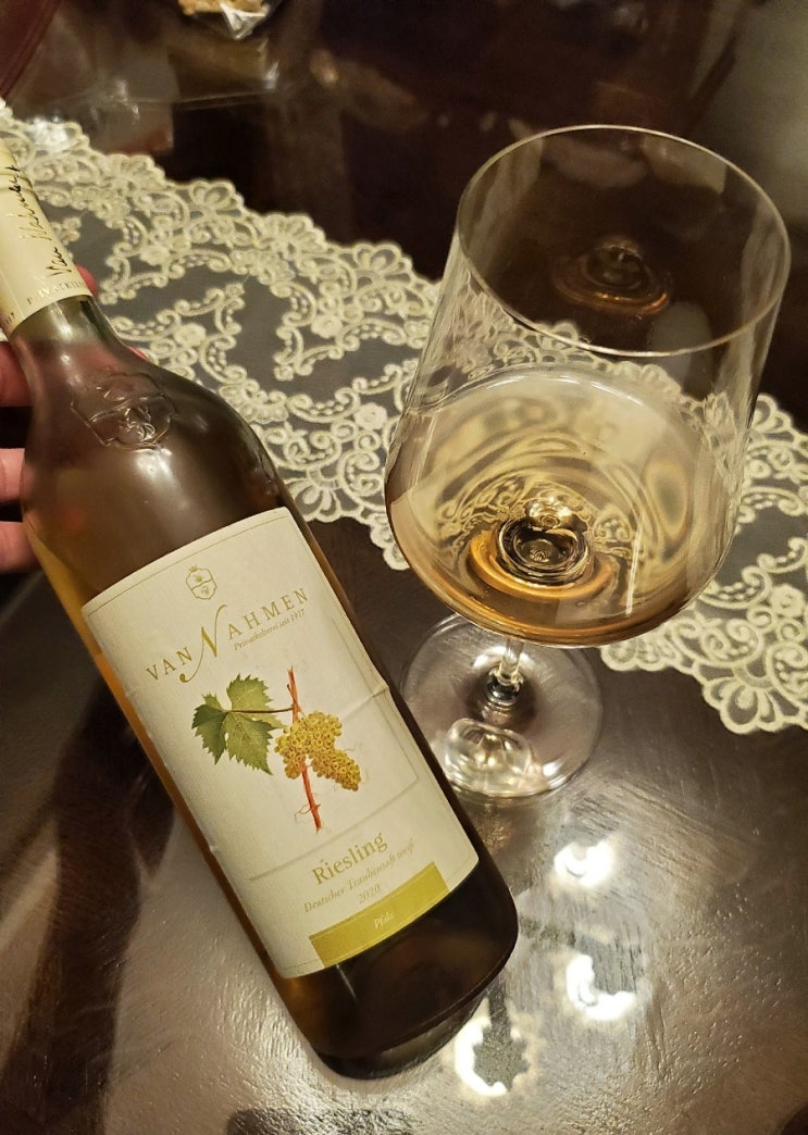  Van Nahmen Riesling 2020, 반 네이만 리슬링