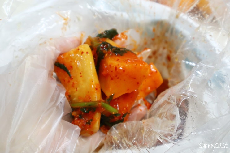  빅쭌김치 총각김치 아삭하고 맛있어 계속 생각나
