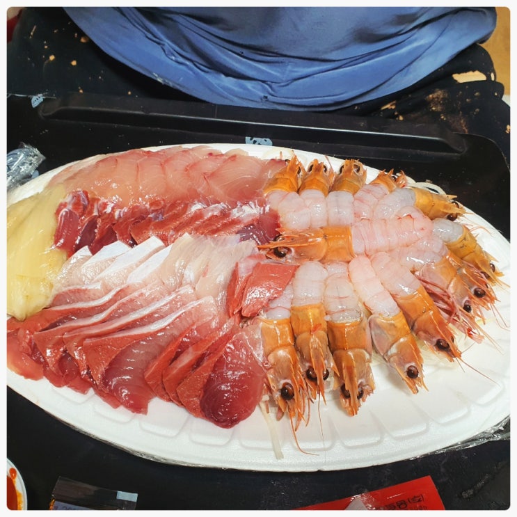  한림매일시장 주변에 있는 제주회포장 경성회센터