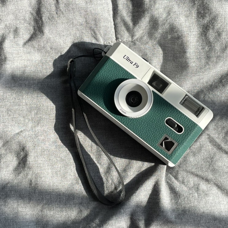  코닥 필름카메라 울트라 F9 KODAK ULTRA F9