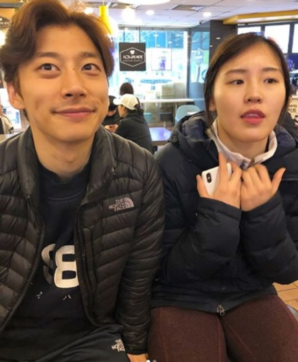 곽윤기 허벅지 몰카 도촬 네이트판 논란, 여시 곽윤기 허벅지 몰카 도촬 네이트판 논란, 여시