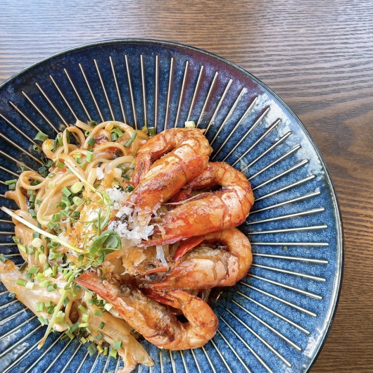  [추츄스] 휴양지 분위기 물씬! 인천송도맛집 이색퓨전음식점