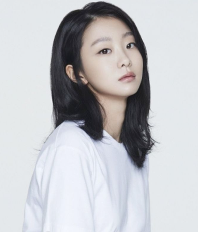  김다미 머리 작품별로..! 중단발 머리 헤어스타일 예쁘다 ㅎ
