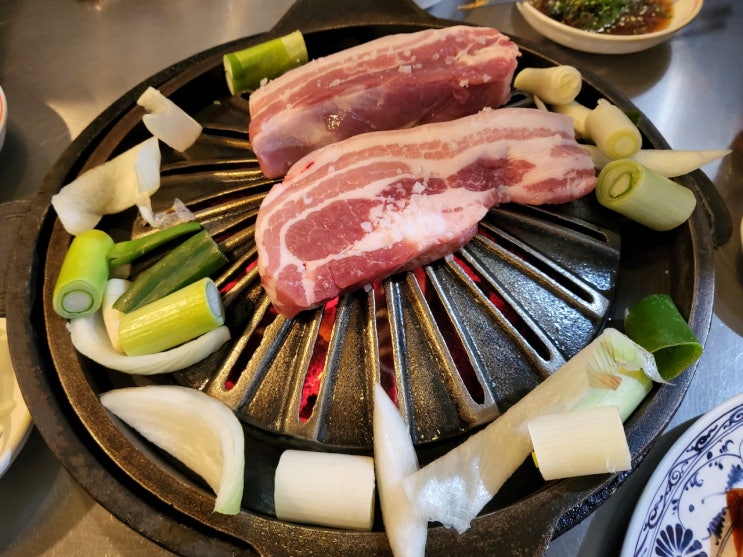 부평구청맛집 삼겹살맛집 넙딱집에 다녀왔어요 :) 부평구청맛집 삼겹살맛집 넙딱집에 다녀왔어요 :)