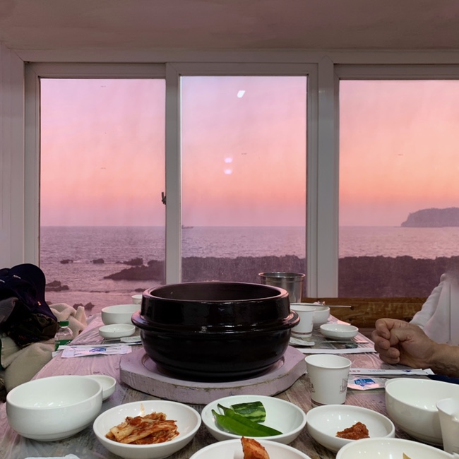  제주 서귀포 오션뷰 맛집 검은여닭도가니