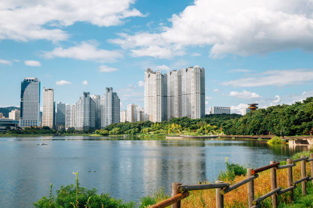  아파트 이어 연립·다세대도 `거래 한파`  빌라도 가격만 올랐지 거래는 거의 없다.!