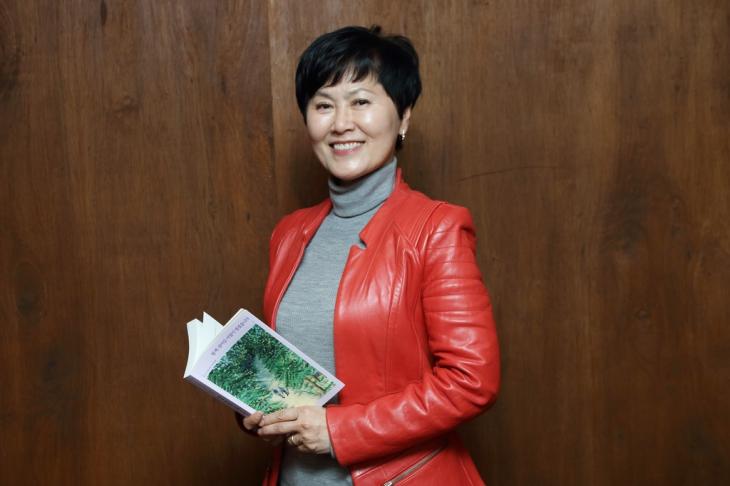 한비야 나이 남편 직업 안톤 결혼 자녀 가족 고향 학력 책 프로필 한비야 나이 남편 직업 안톤 결혼 자녀 가족 고향 학력 책 프로필