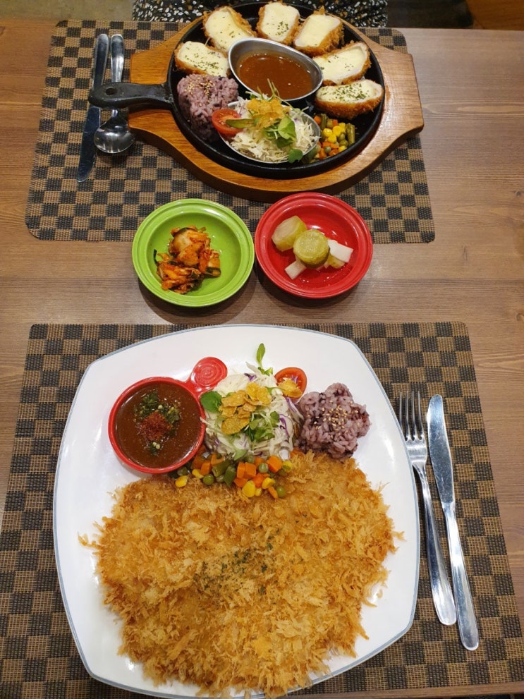 춘천역맛집, 춘천명동맛집 수제돈까스 맛집 '루' 후기