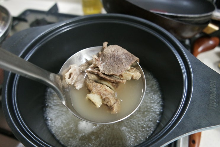  산마루갈비탕 가정간편식 밀키트 저녁상차림으로 좋아요