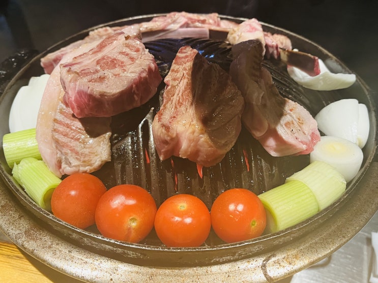  양고기 화로구이 전문점_라 무진