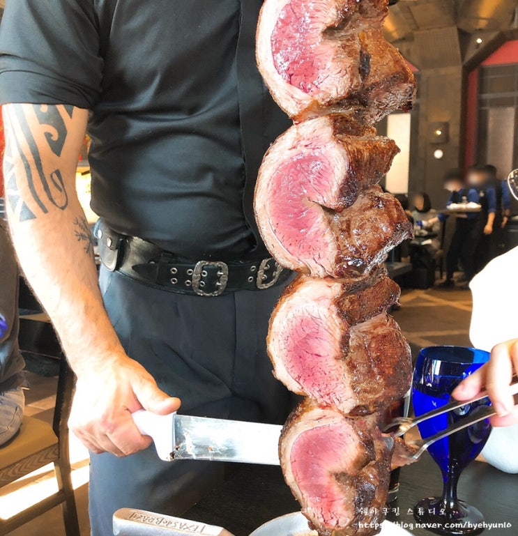  텍사스데브라질 [고속터미널 맛집] (스테이크 뷔페, 무한리필, 기념일 맛집)