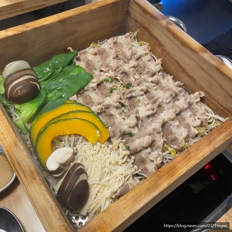  [역삼맛집] 다이어트할 때 먹는 건강식! 편백찜!- '방이편백 육분삼십 역삼역점'