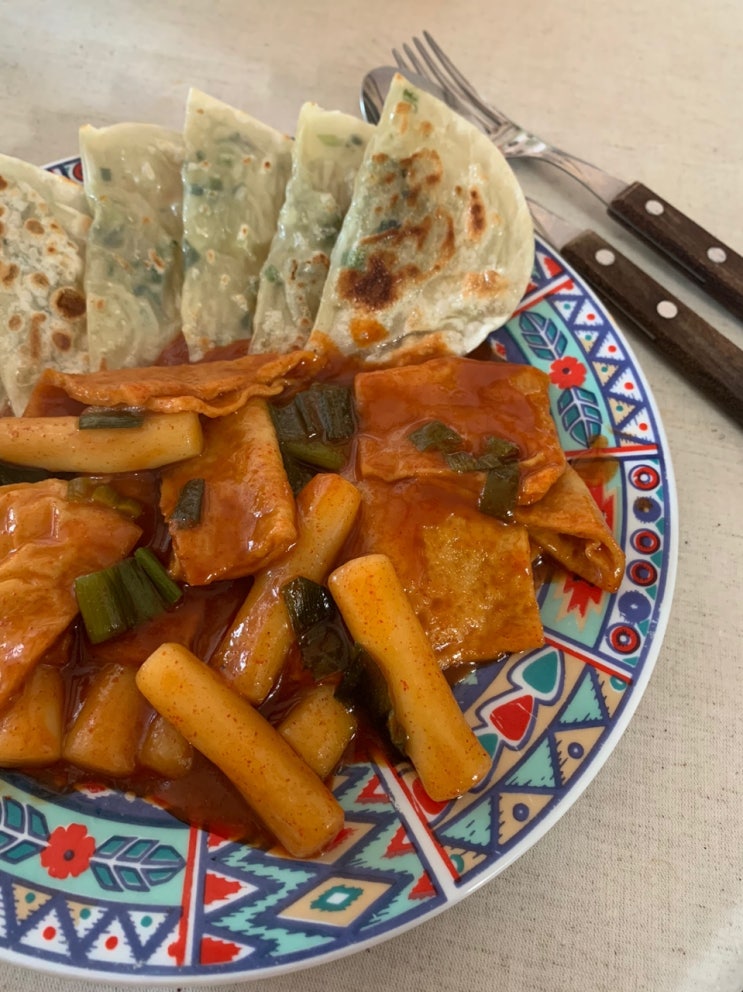  [편밀밀떡볶이] 대구납작만두 떡볶이밀키트로 만든 탄수덕후의 떡볶이