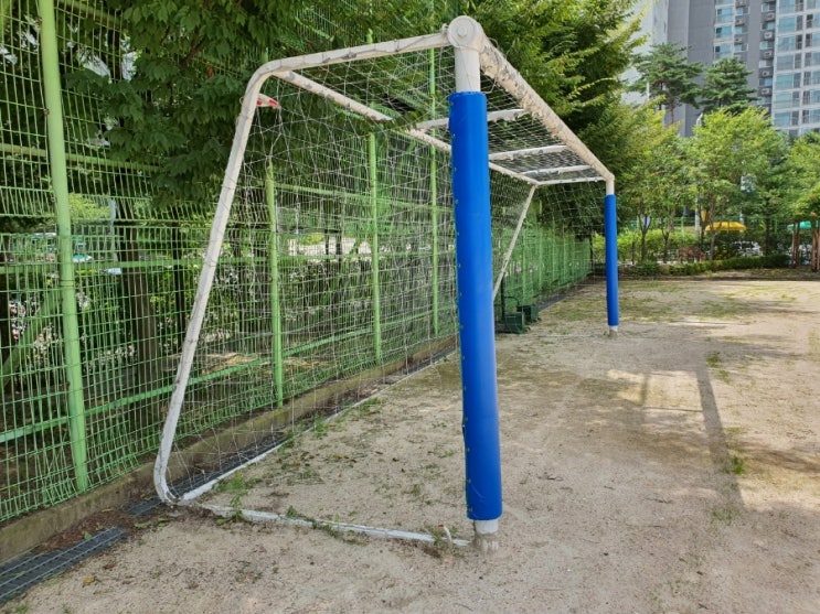  농구골대보호대 축구골대보호대 설치로 안전하게 운동하세요.