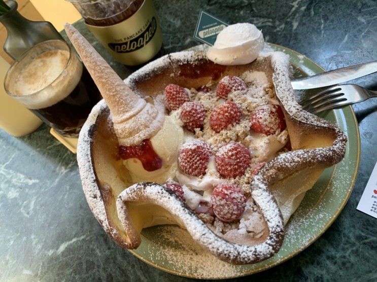 [부산] 페로어페로 - 딸기팬케이크가 맛있는 광안리 카페