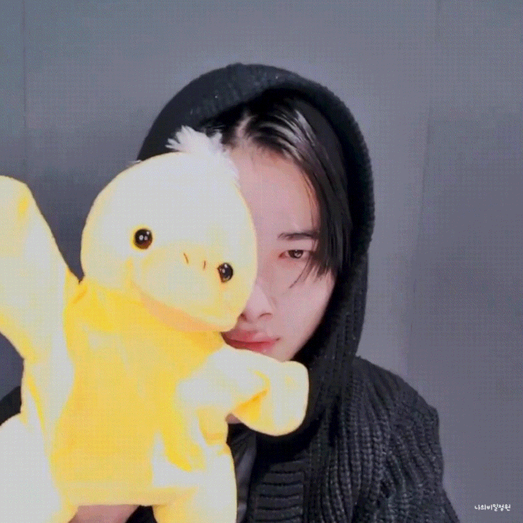  엔하이픈  V라이브 220226 - 니키야 놀자 