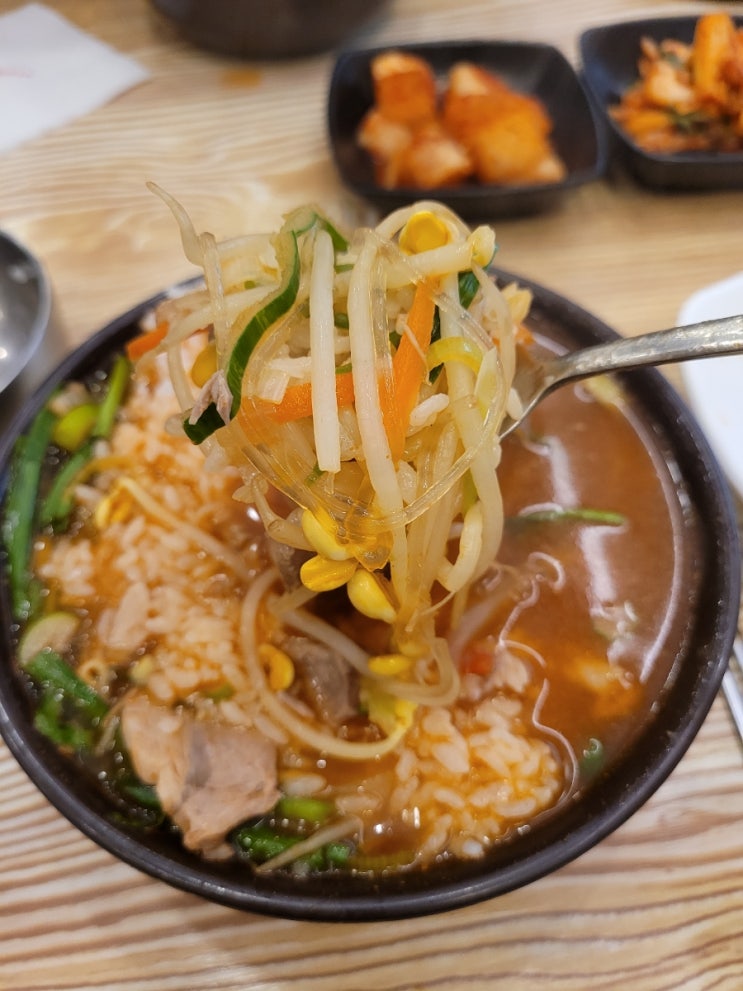  대구현풍맛집 담선수제순대국밥 테크노본점