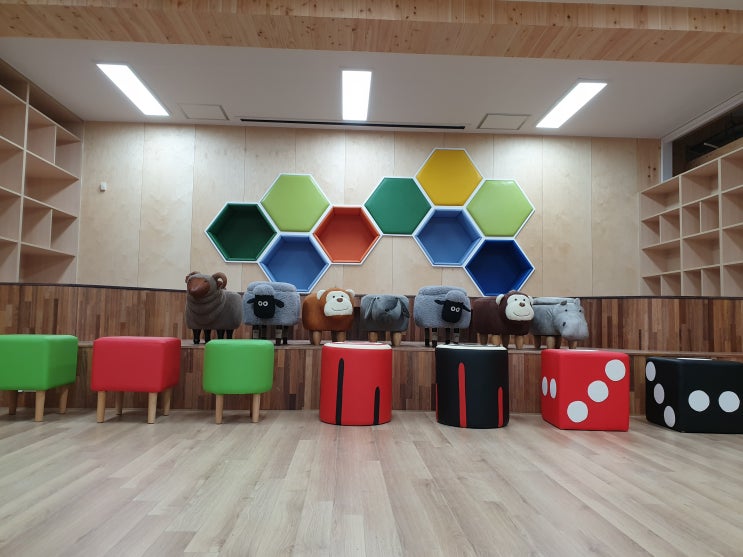  [대구 대서초등학교] & [경산 동부초등학교] 어린이도서관가구납품[학교가구/어린이가구]