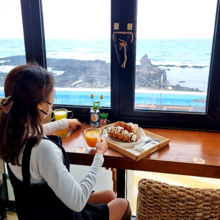  진짜 제주 바다뷰 애월해안도로카페 더바당카페