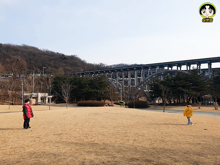 봄기운 물씬나는 주말 나들이