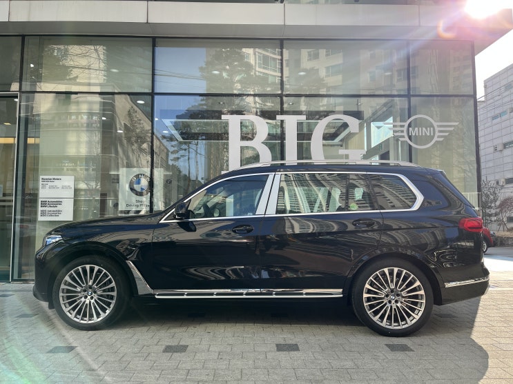  BMW X7 xDrive 40d DPE 7인승 블랙 사파이어(475) 타르투포(VATQ) 시트 출고ㅣ김민구 SC (BMW 목동)