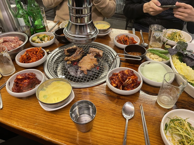  성수동 대성갈비 시골 밥상 같은 인심