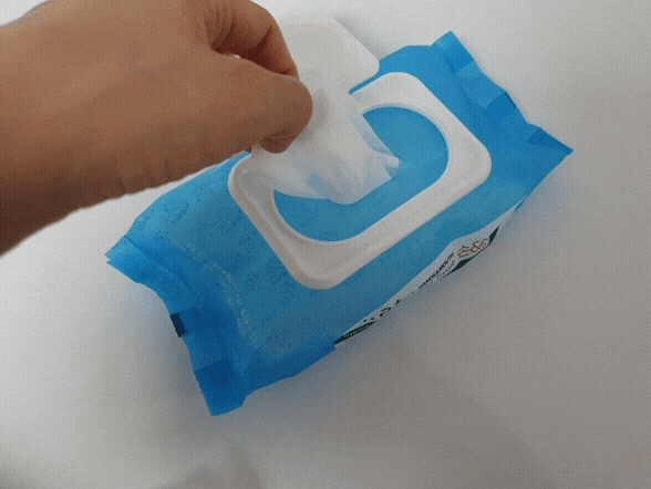  아기물티슈 추천 닥터아토 손입 티슈, 먼지 남김 없이 깔끔해요!