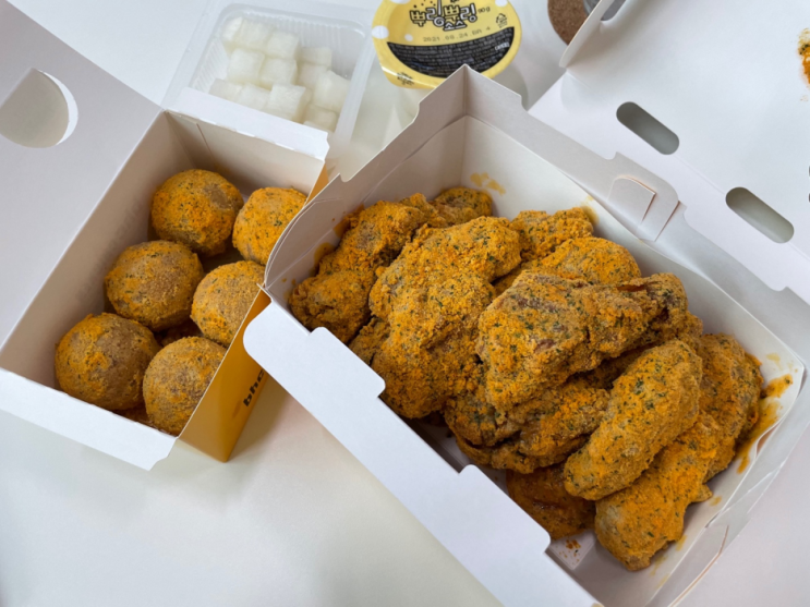  오랜만에 배달음식! 뿌링클과 팥빙수.