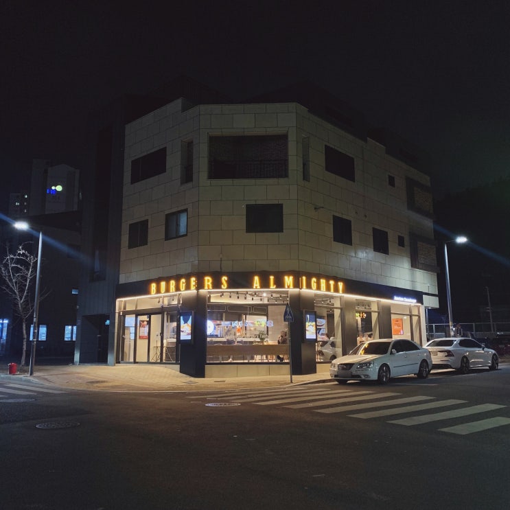  미국 정통 치즈버거 전문점, 버거스올마이티 혁신점